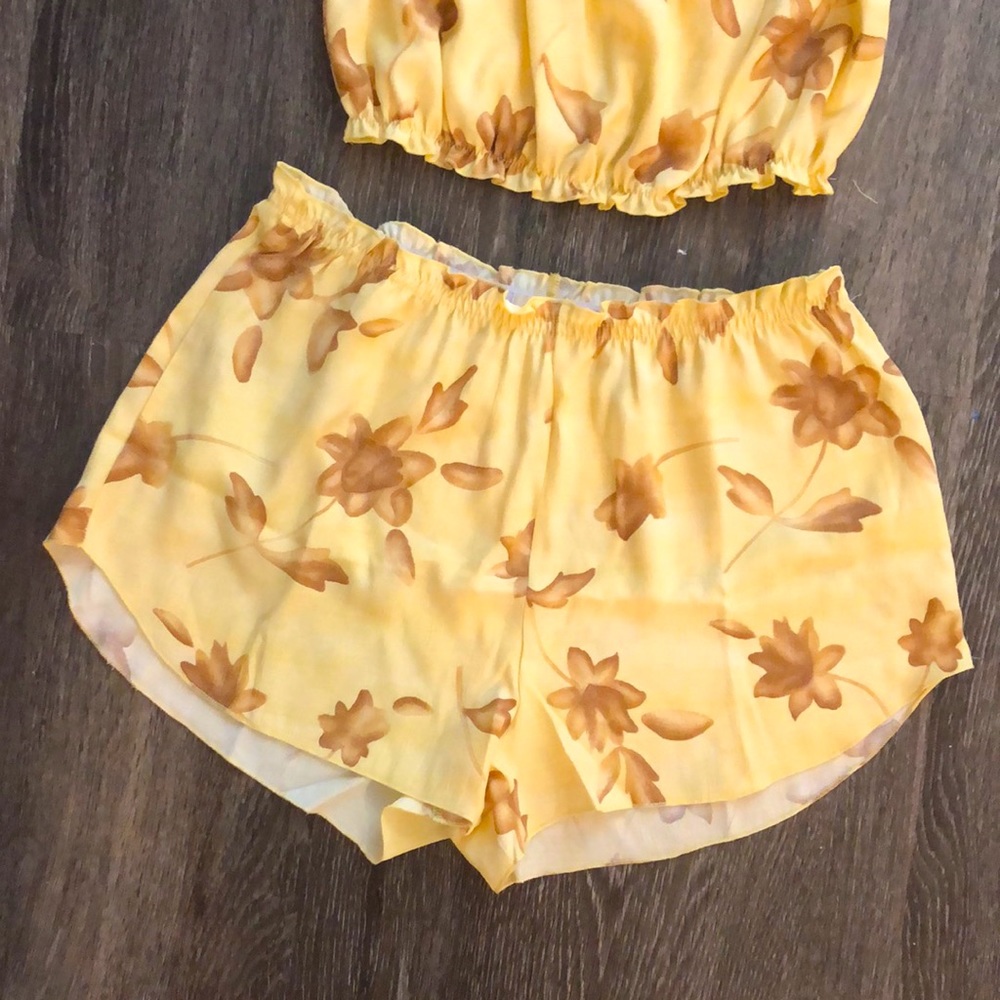 Two Piece PacSun Set - Picture 3 of 6